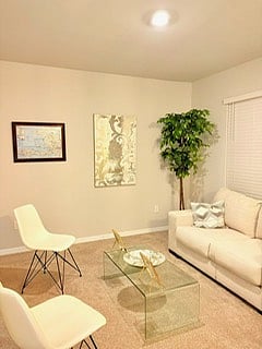 Furnished Finder property 899712_1 photo 15
