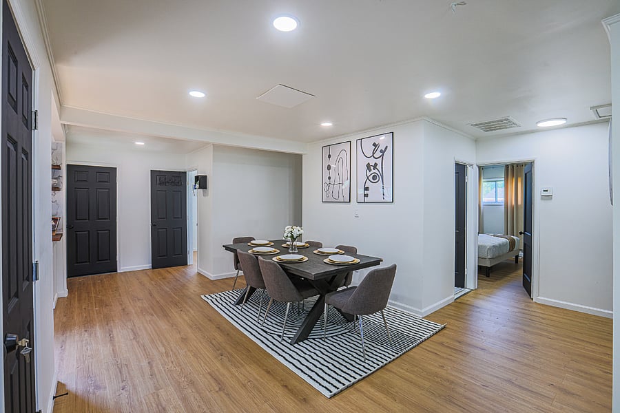 Furnished Finder property 899713_1 photo 45