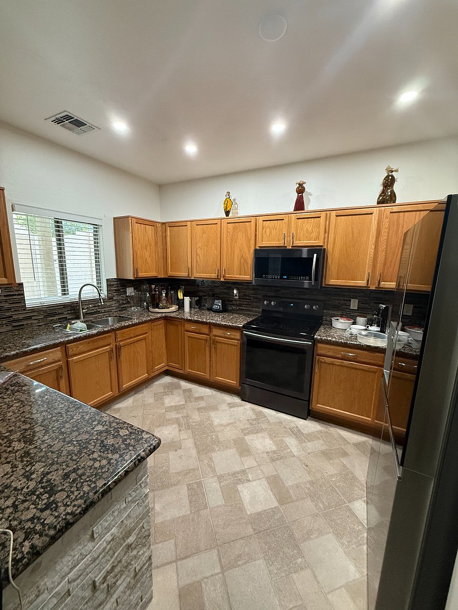 Furnished Finder property 899718_1 photo 10