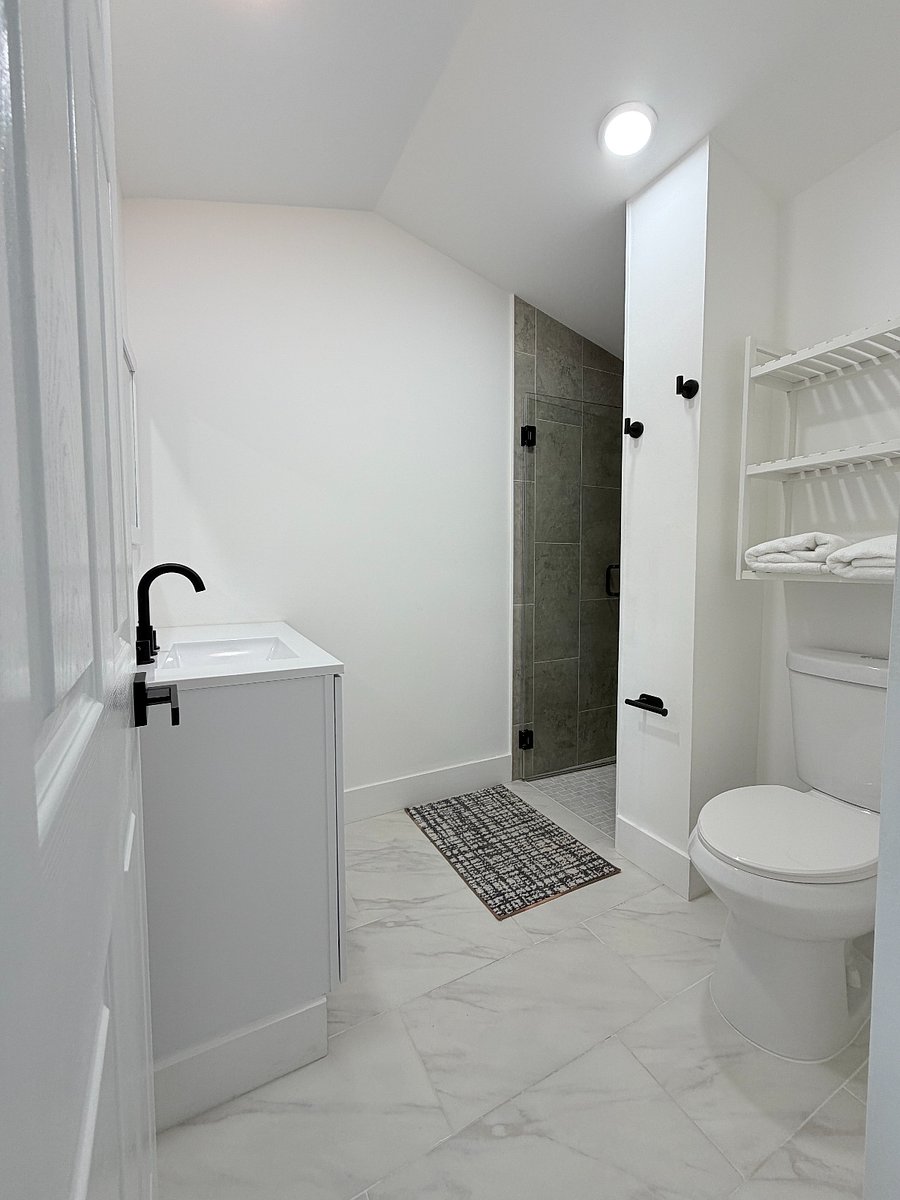 Furnished Finder property 899722_1 photo 7