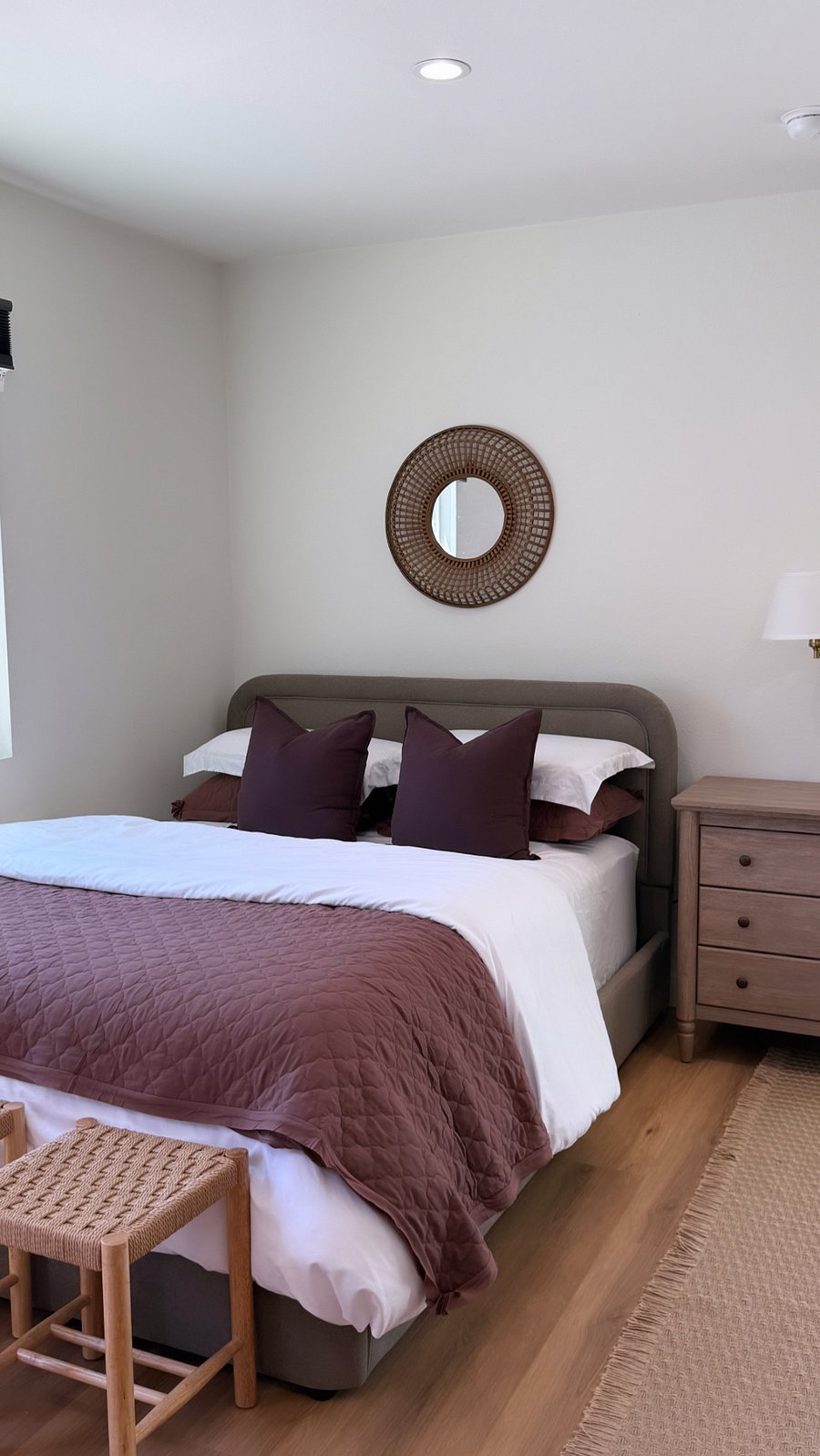 Furnished Finder property 899735_1 photo 7