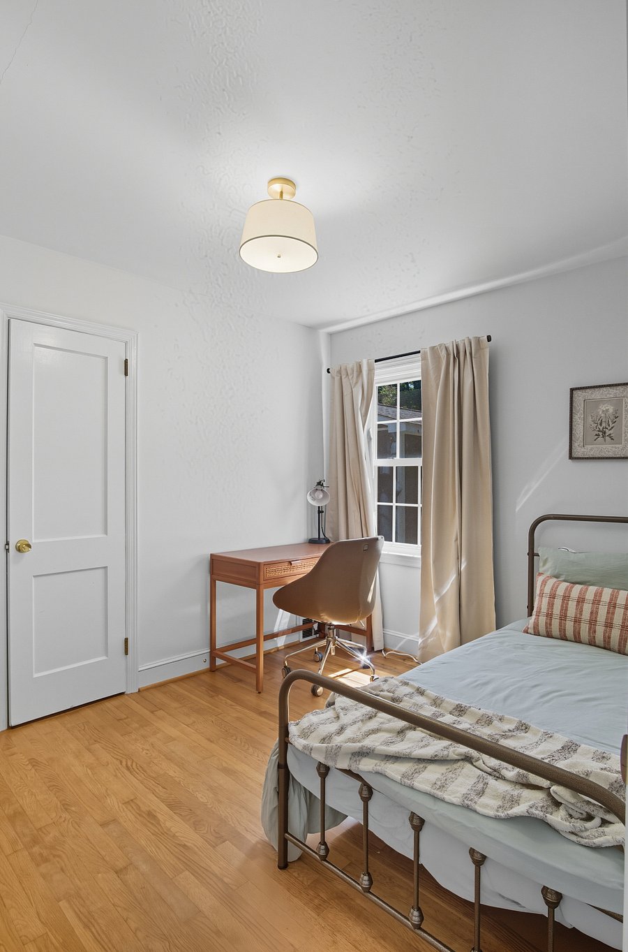 Furnished Finder property 899744_1 photo 12