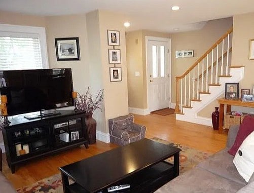 Furnished Finder property 899749_1 photo 7
