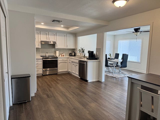 Furnished Finder property 899754_1 photo 6