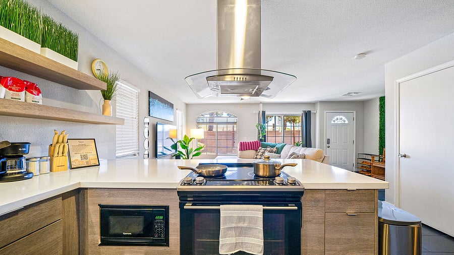 Furnished Finder property 899758_1 photo 25