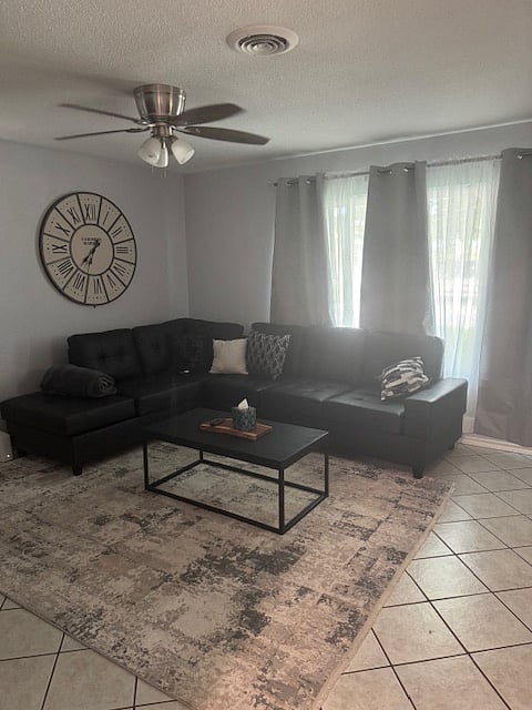 Furnished Finder property 899762_1 photo 8