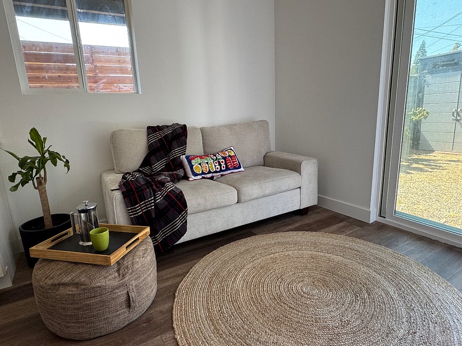 Furnished Finder property 899768_1 photo 4