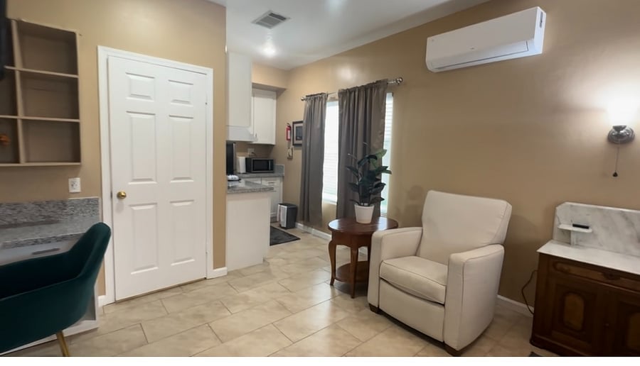 Furnished Finder property 899795_1 photo 12
