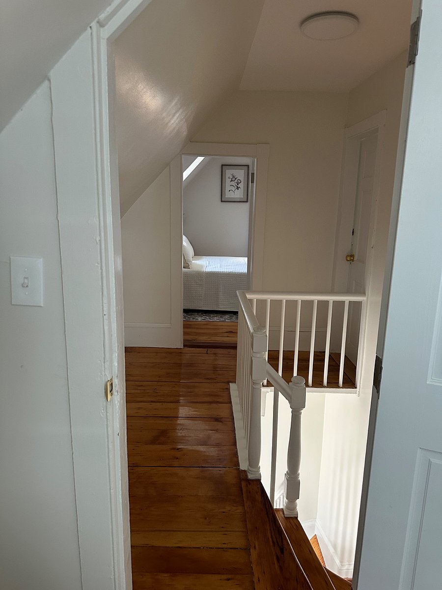 Furnished Finder property 899811_1 photo 4