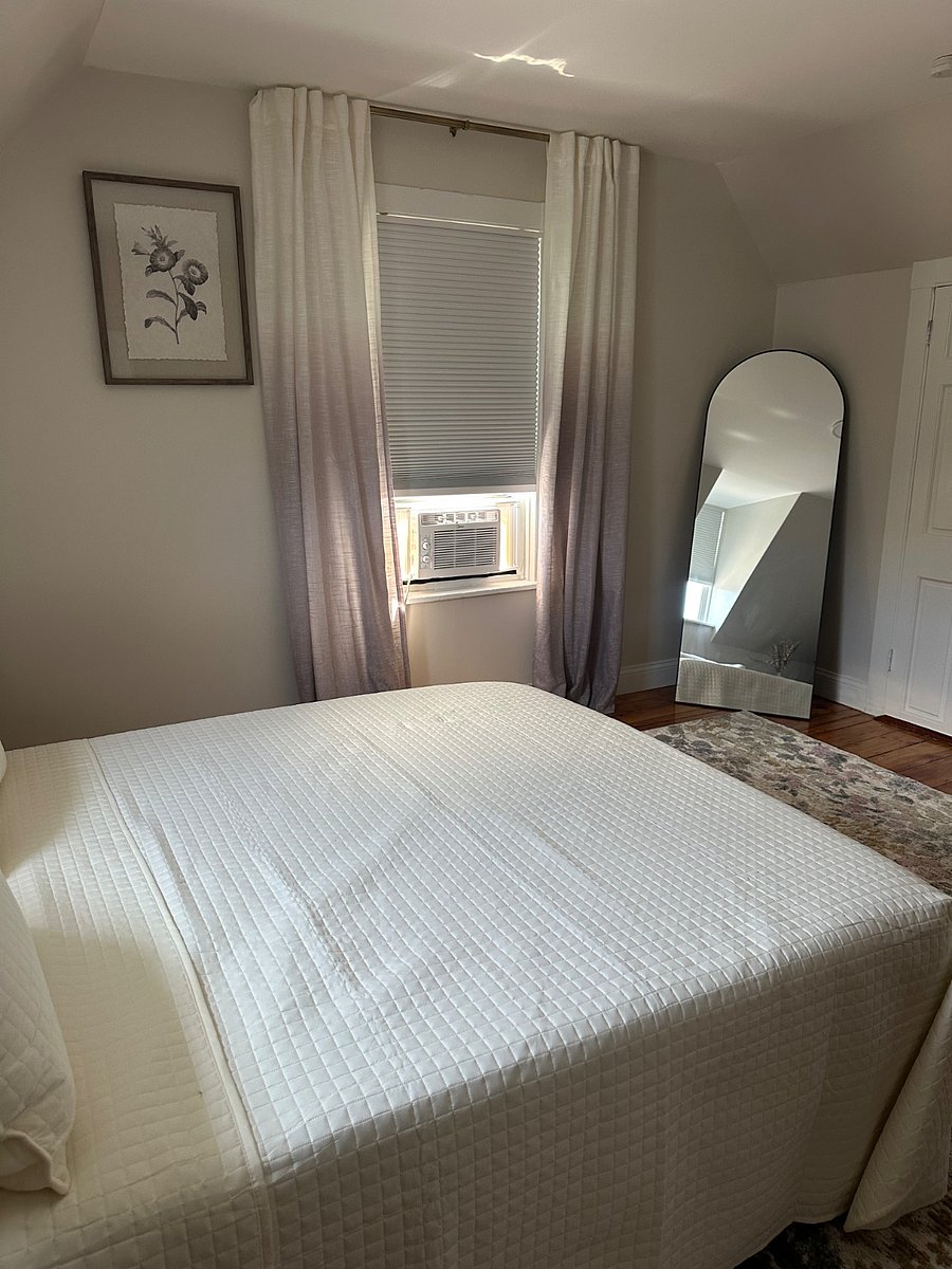 Furnished Finder property 899811_1 photo 11