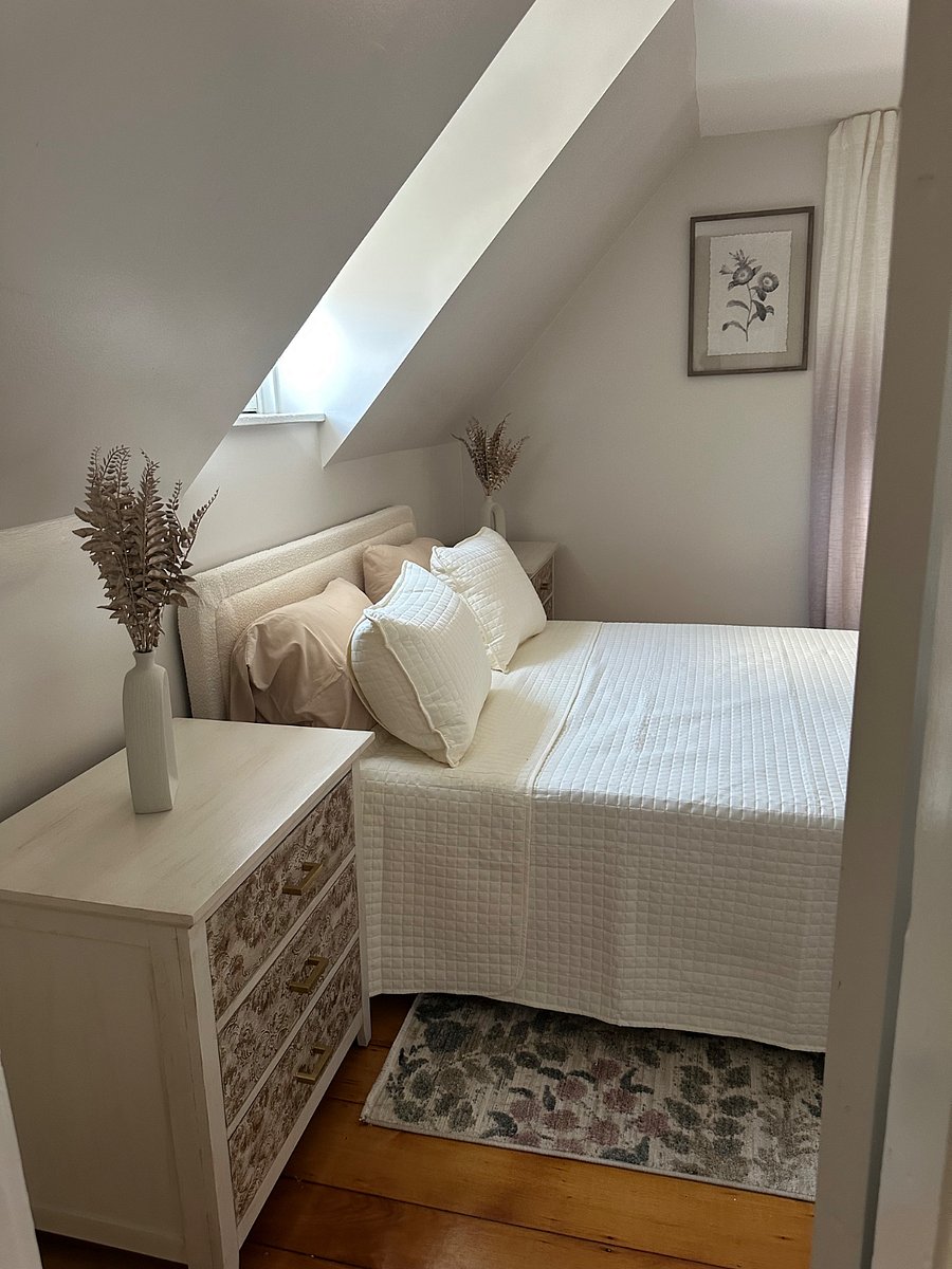 Furnished Finder property 899811_1 photo 12