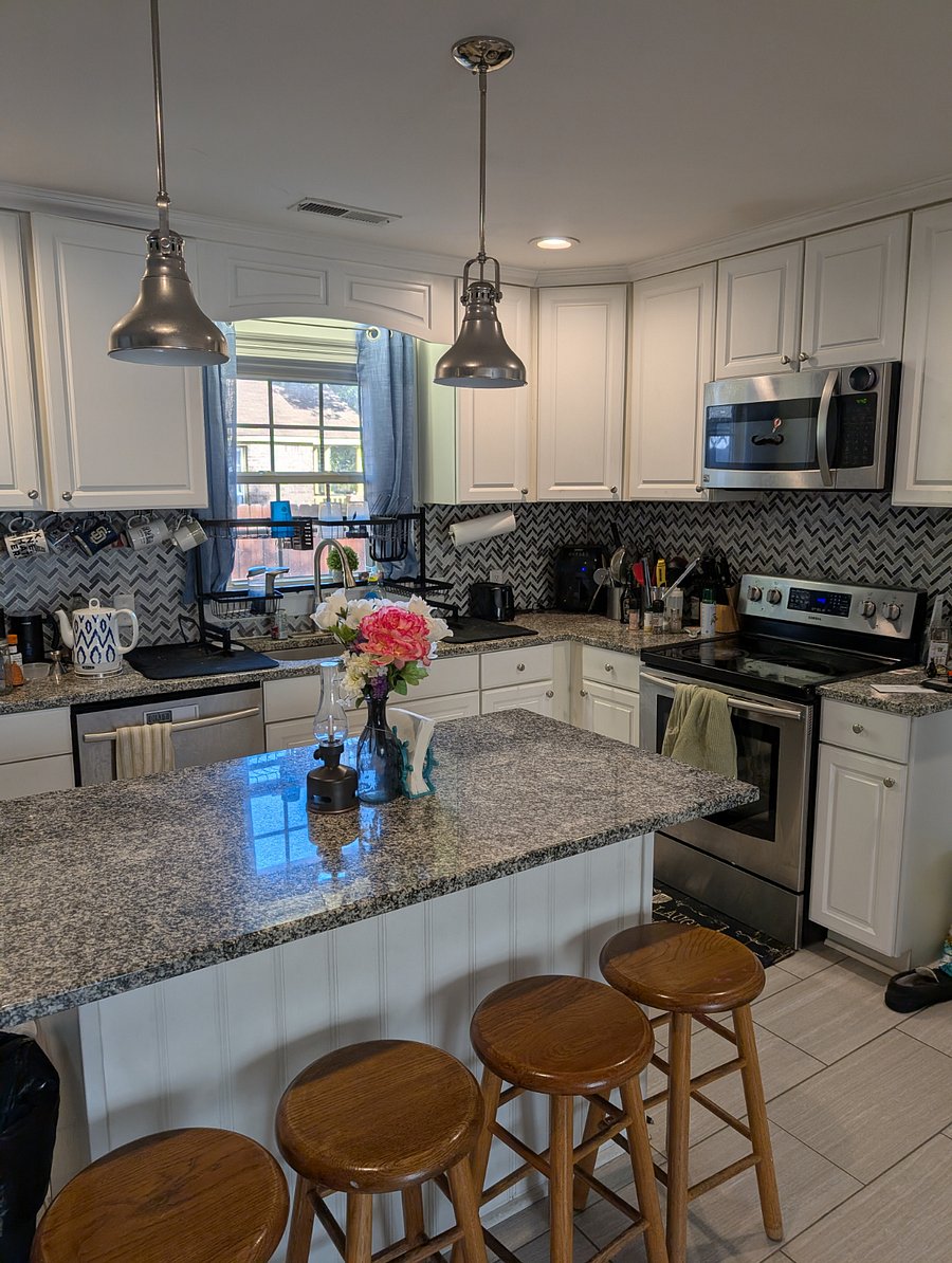 Furnished Finder property 899812_1 photo 5