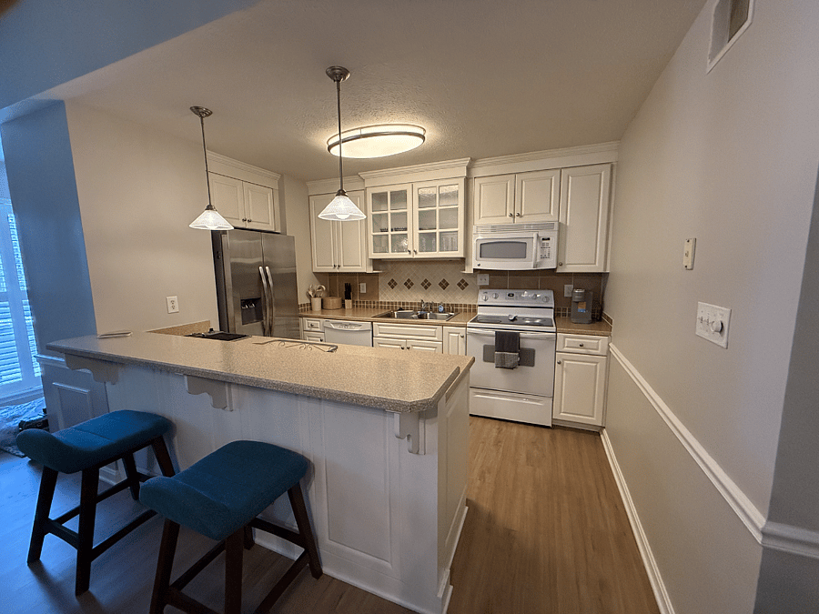 Furnished Finder property 899824_1 photo 4