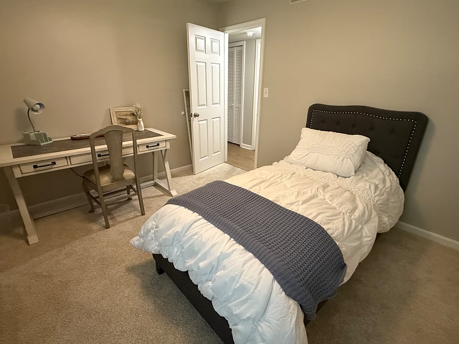 Furnished Finder property 899824_1 photo 6