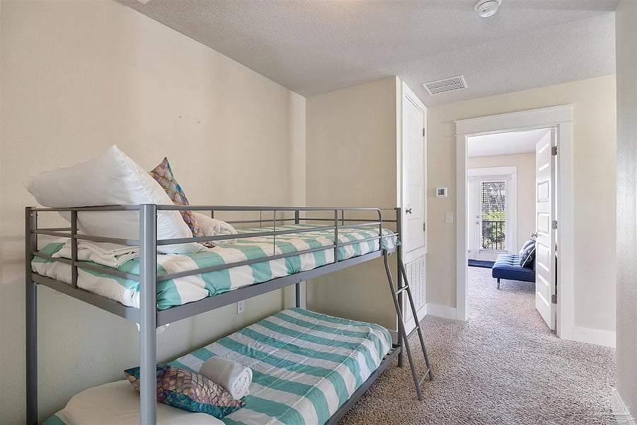 Furnished Finder property 899839_1 photo 26