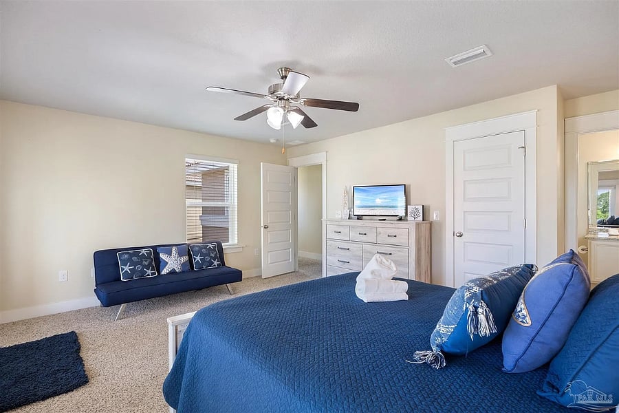 Furnished Finder property 899839_1 photo 30