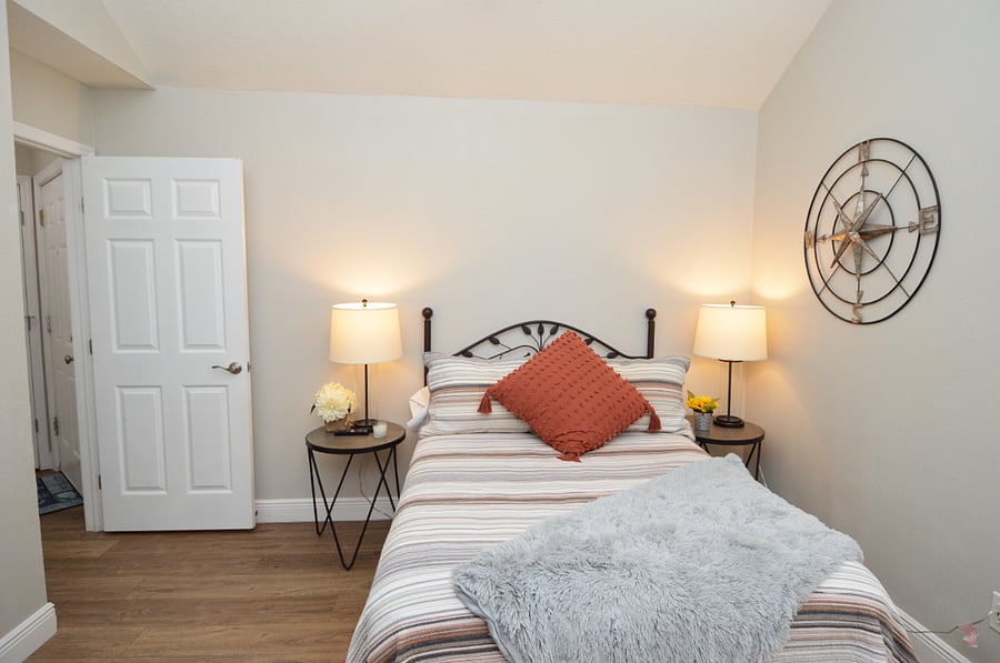 Furnished Finder property 899846_1 photo 41