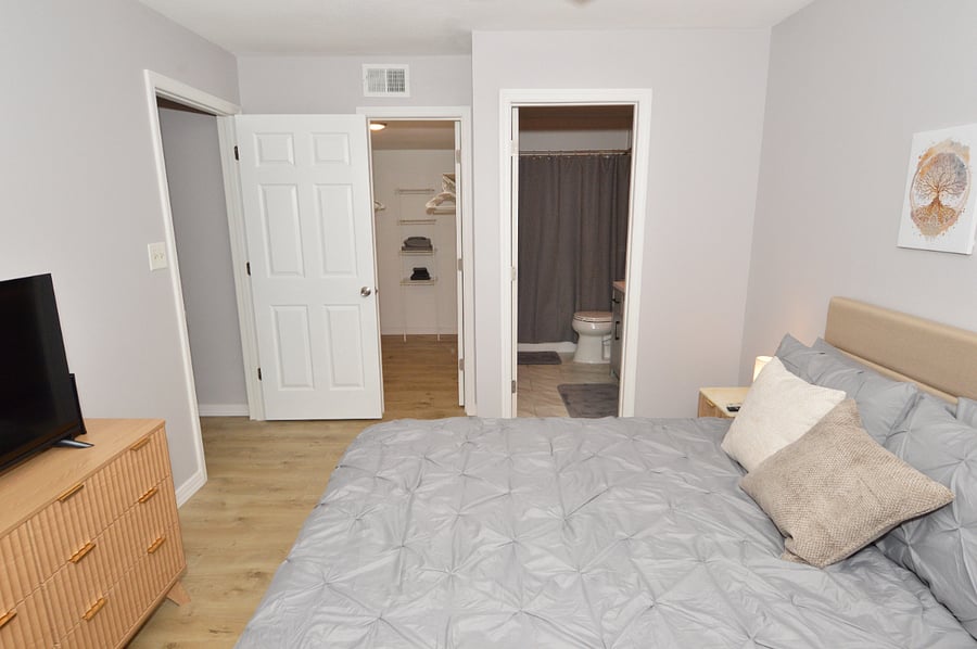 Furnished Finder property 899846_1 photo 47