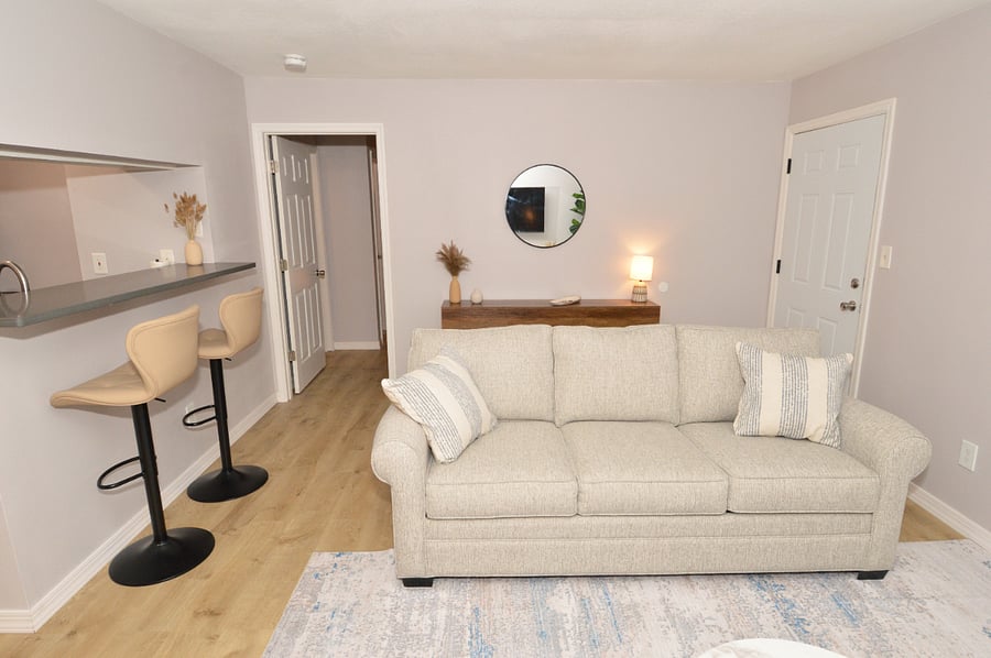 Furnished Finder property 899846_1 photo 14