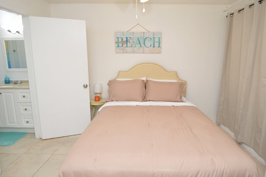 Furnished Finder property 899846_2 photo 26