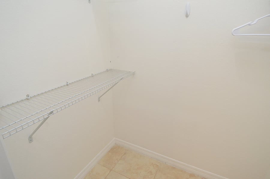 Furnished Finder property 899846_2 photo 25