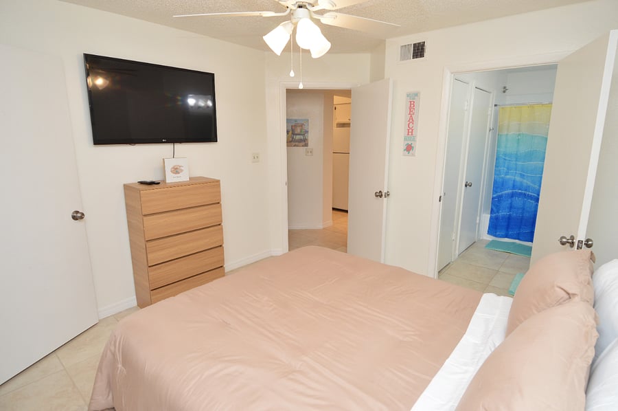 Furnished Finder property 899846_2 photo 35