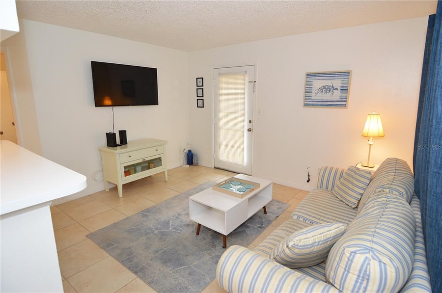 Furnished Finder property 899846_2 photo 19