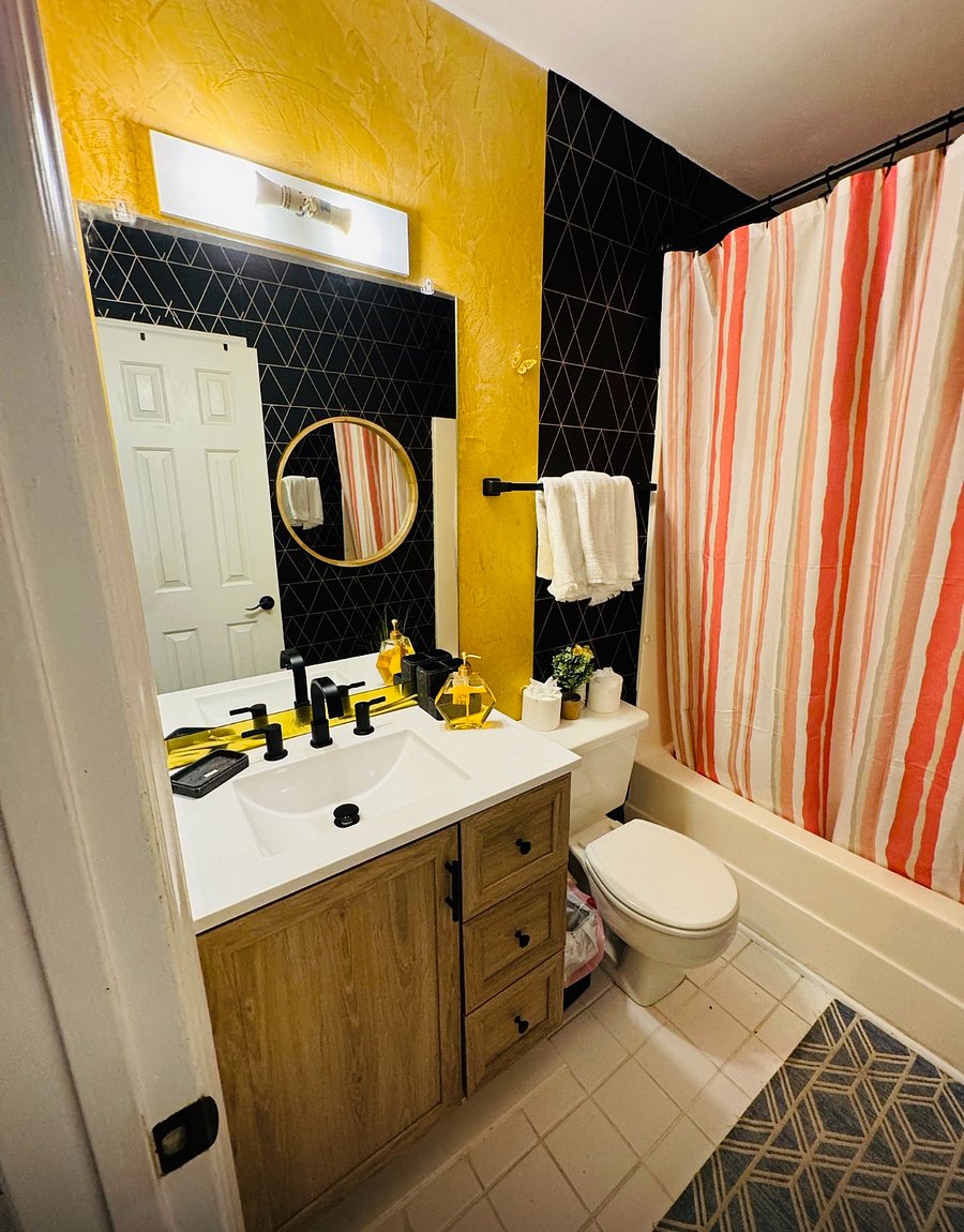 Furnished Finder property 899851_1 photo 12