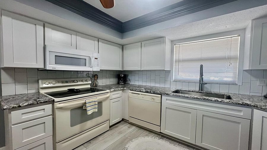 Furnished Finder property 899854_1 photo 7
