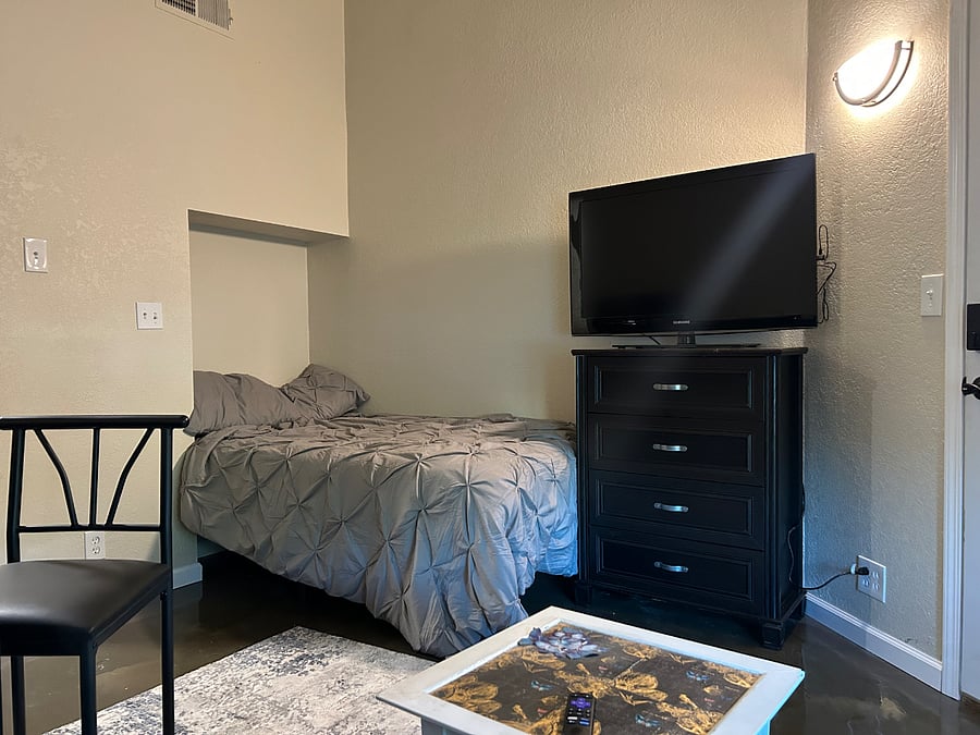 Furnished Finder property 899860_1 photo 3