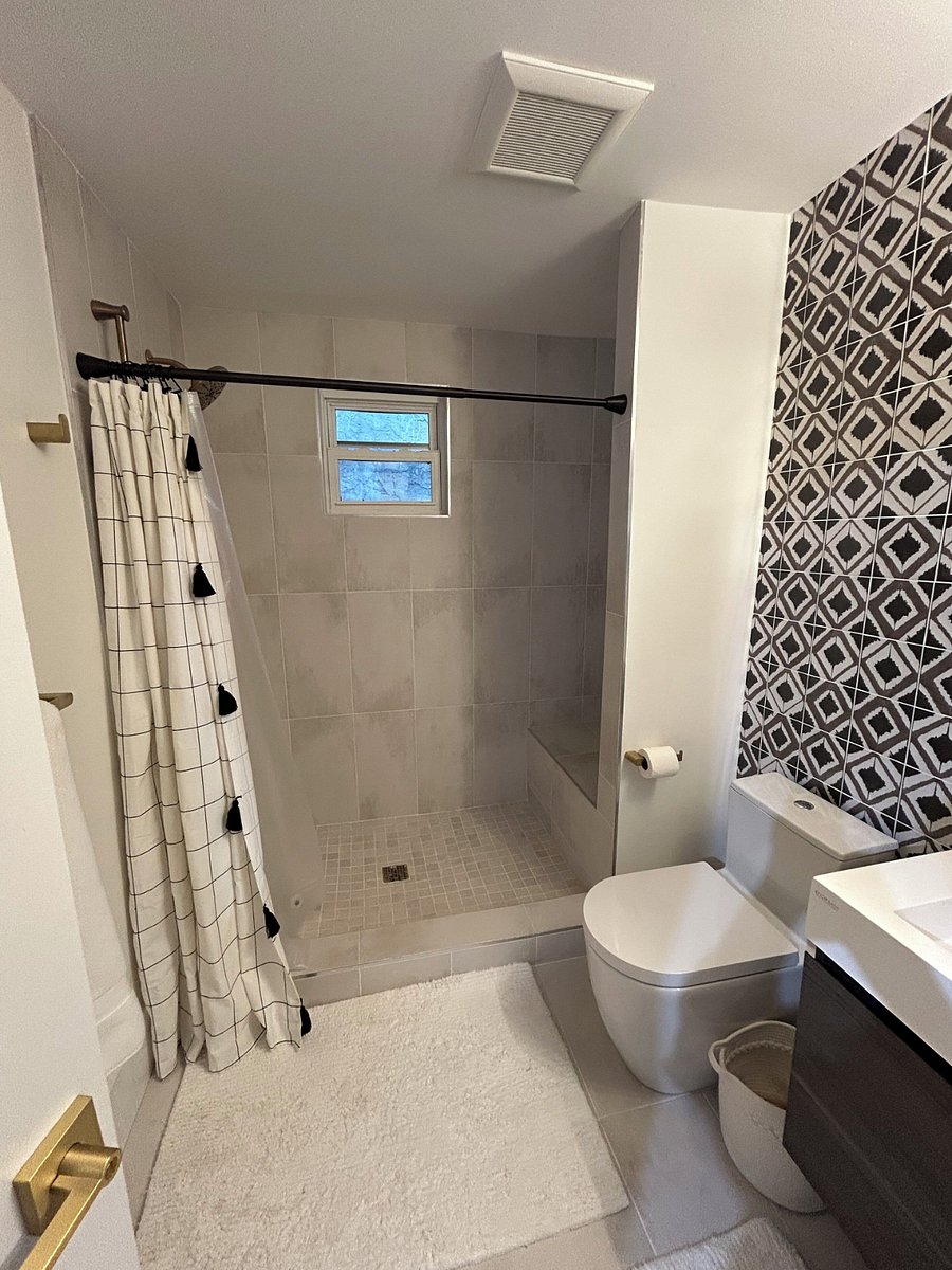 Furnished Finder property 899880_1 photo 14