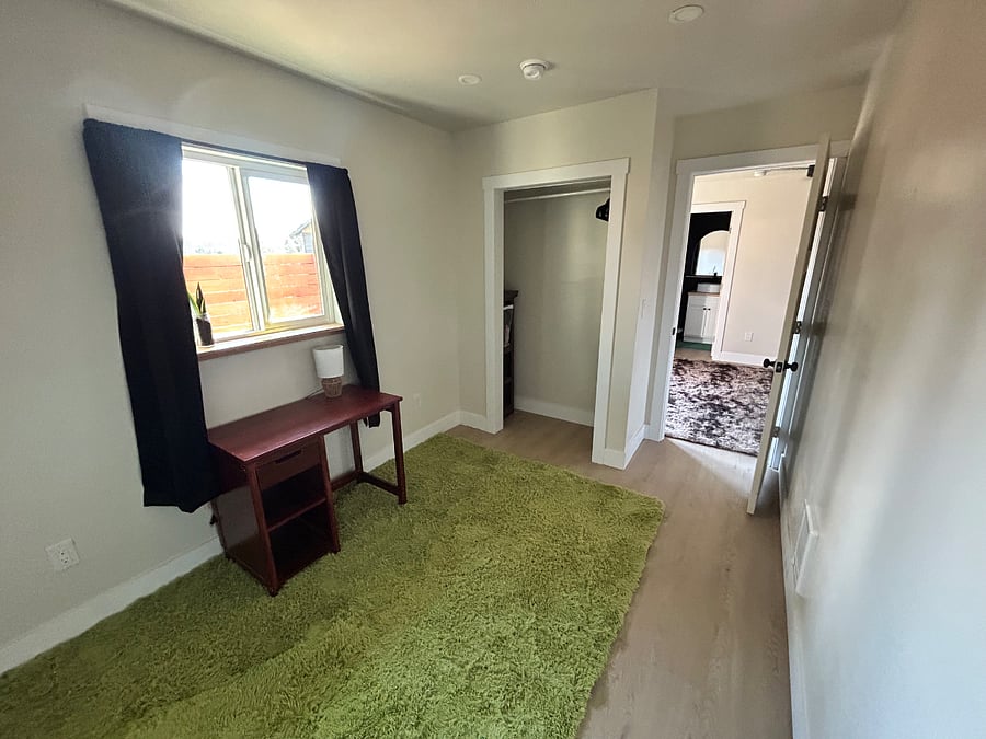Furnished Finder property 899896_1 photo 9