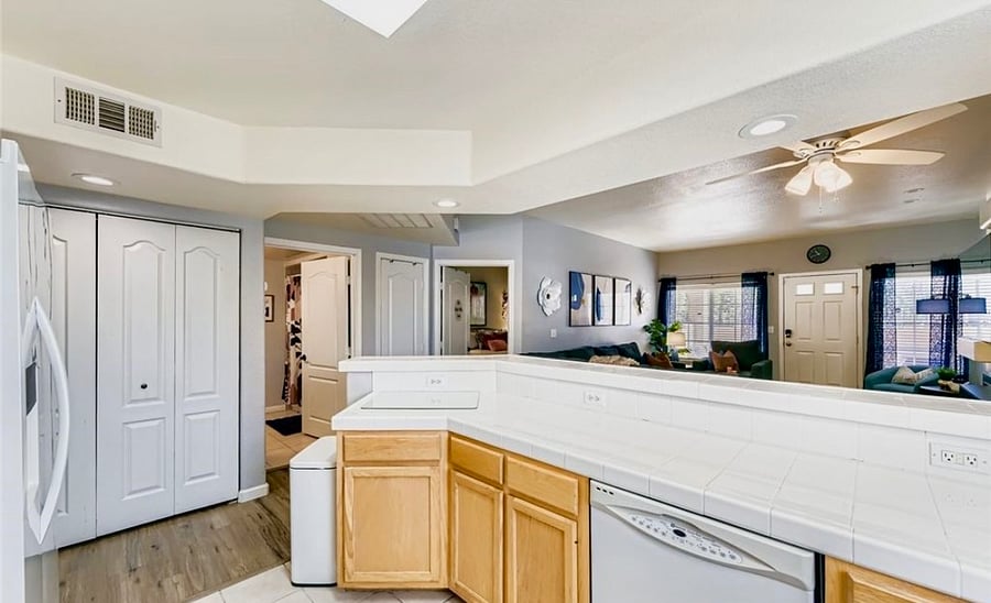 Furnished Finder property 899897_1 photo 11