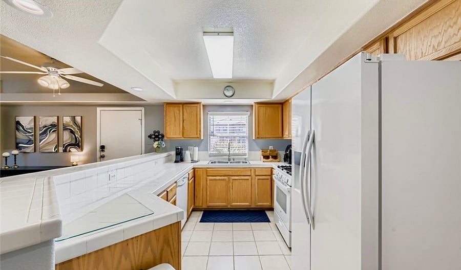 Furnished Finder property 899897_1 photo 13