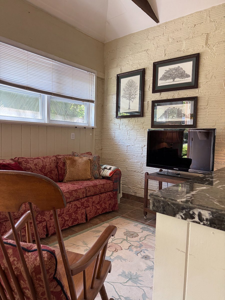 Furnished Finder property 899902_1 photo 7