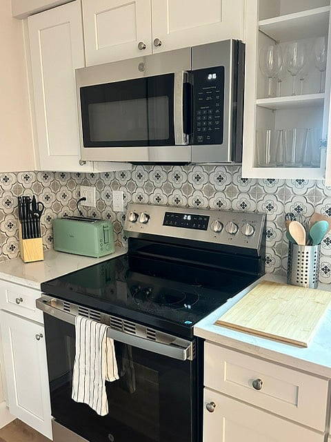 Furnished Finder property 899905_1 photo 7