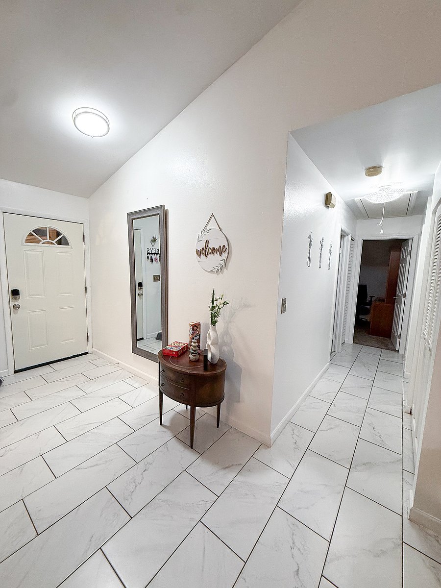 Furnished Finder property 899931_1 photo 4