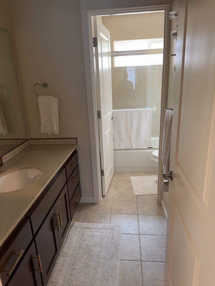 Furnished Finder property 899940_1 photo 11