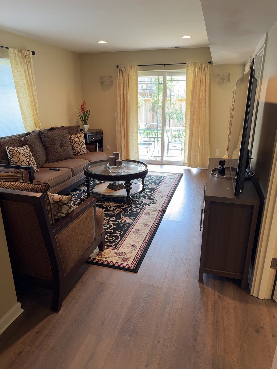 Furnished Finder property 899940_1 photo 6