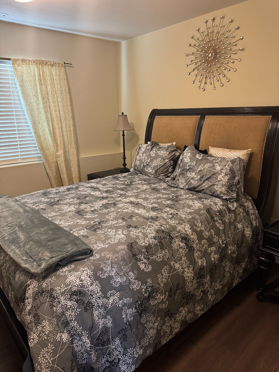 Furnished Finder property 899940_1 photo 9