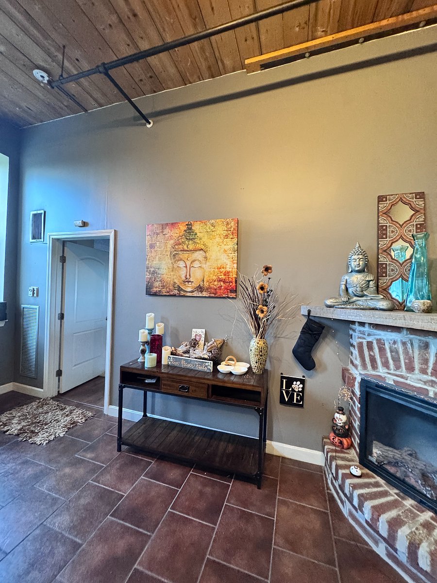 Furnished Finder property 899942_2 photo 8