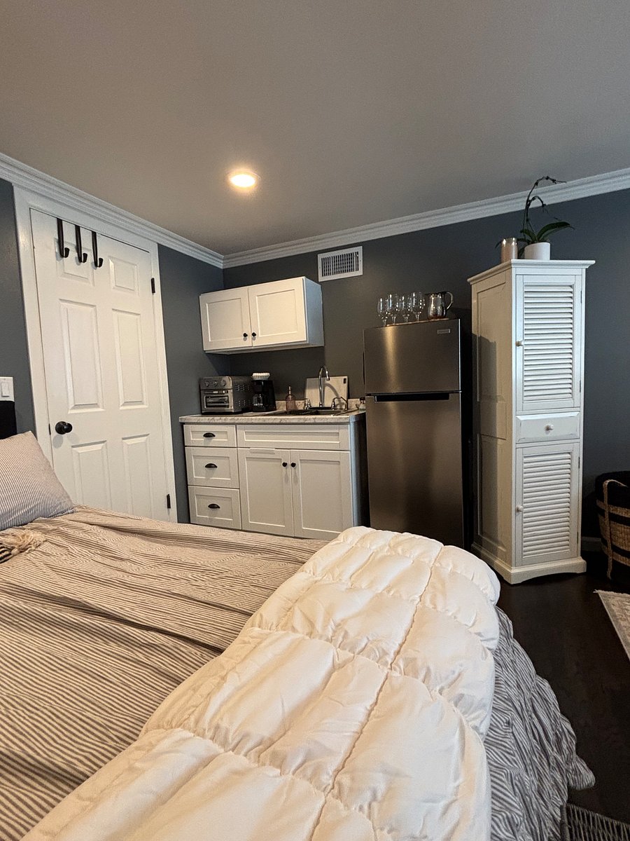 Furnished Finder property 899952_1 photo 12