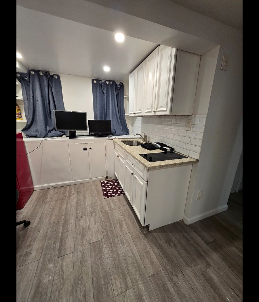 Furnished Finder property 899971_1 photo 9