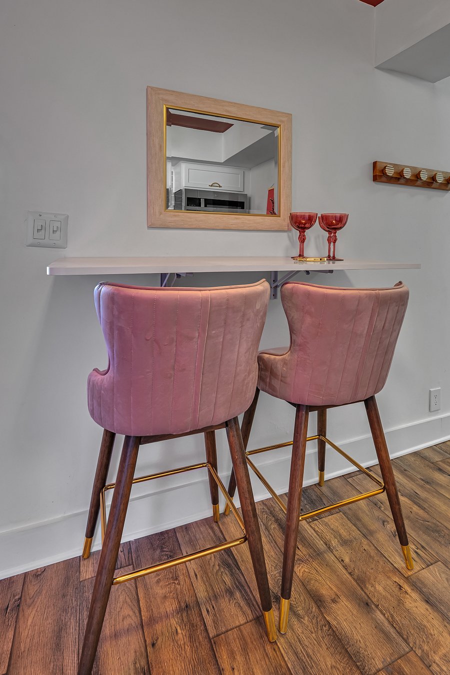 Furnished Finder property 899972_3 photo 10