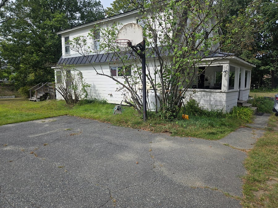 FRONT HOUSE PARKING