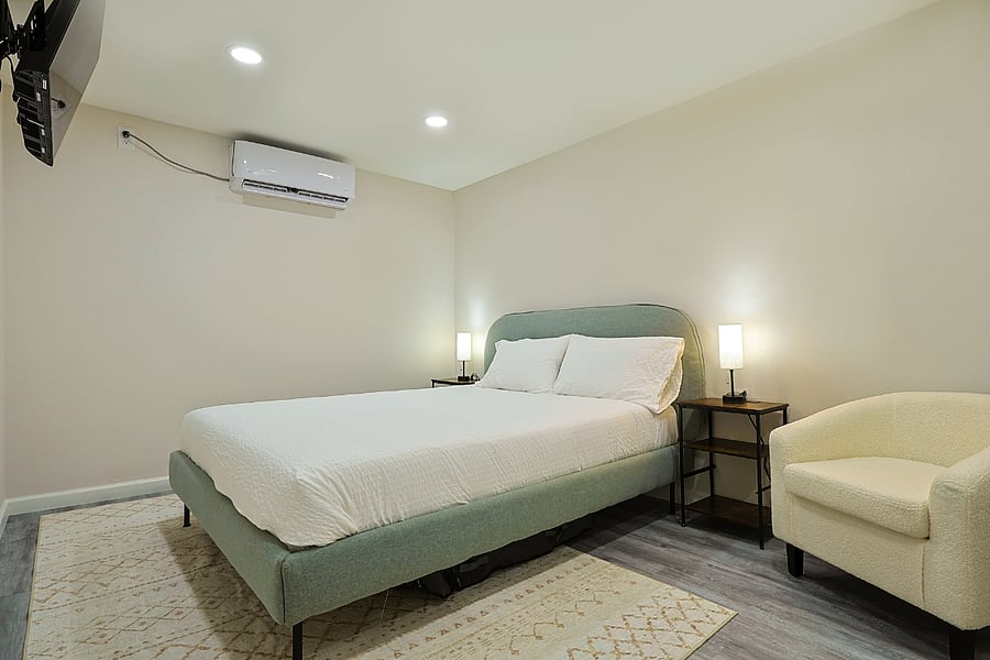 Furnished Finder property 899978_1 photo 3