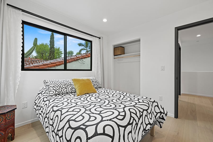 Furnished Finder property 899988_1 photo 5