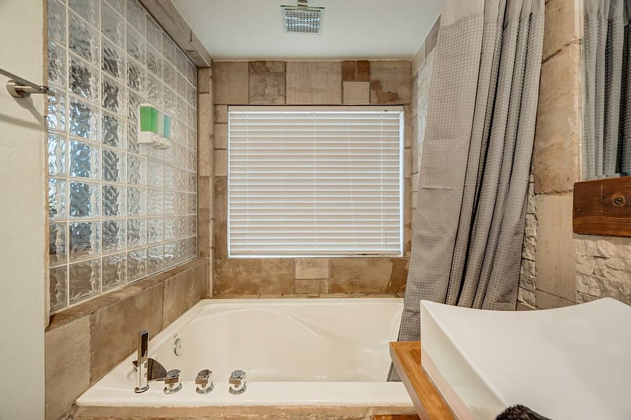 Furnished Finder property 899991_1 photo 14