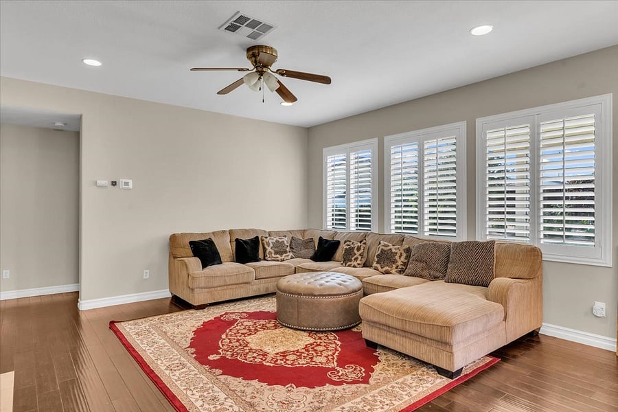 Furnished Finder property 899992_1 photo 8