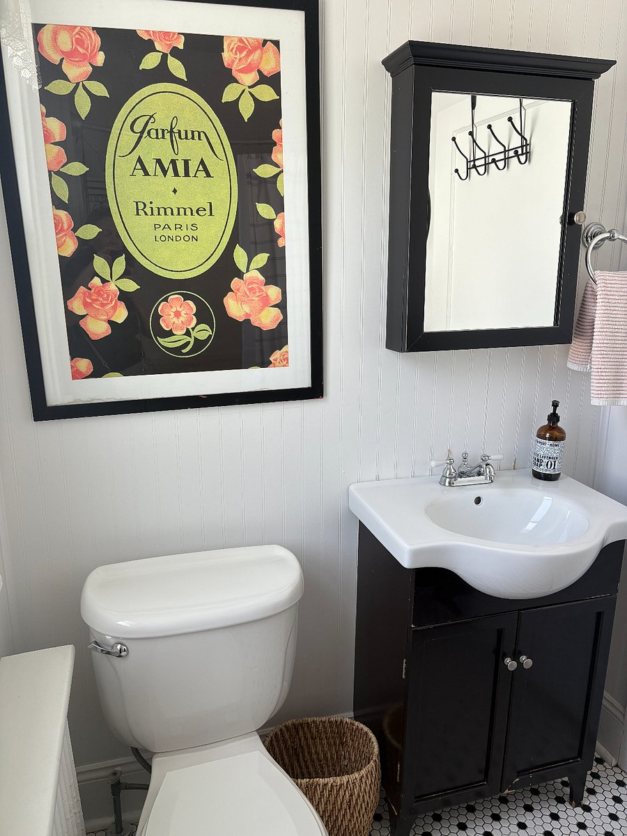 upstairs bathroom